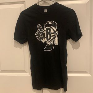 Gildan Brooklyn Nets t-shirt - NWOT - size XS